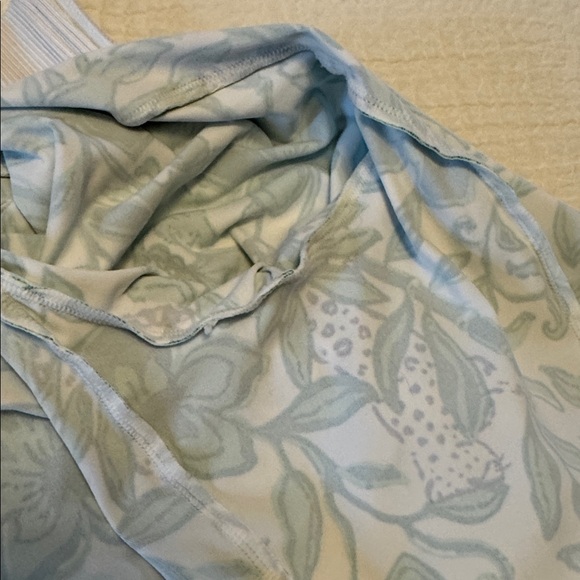 Lilly Pulitzer “lil escape plan” pattern Jacket - Picture 11 of 12